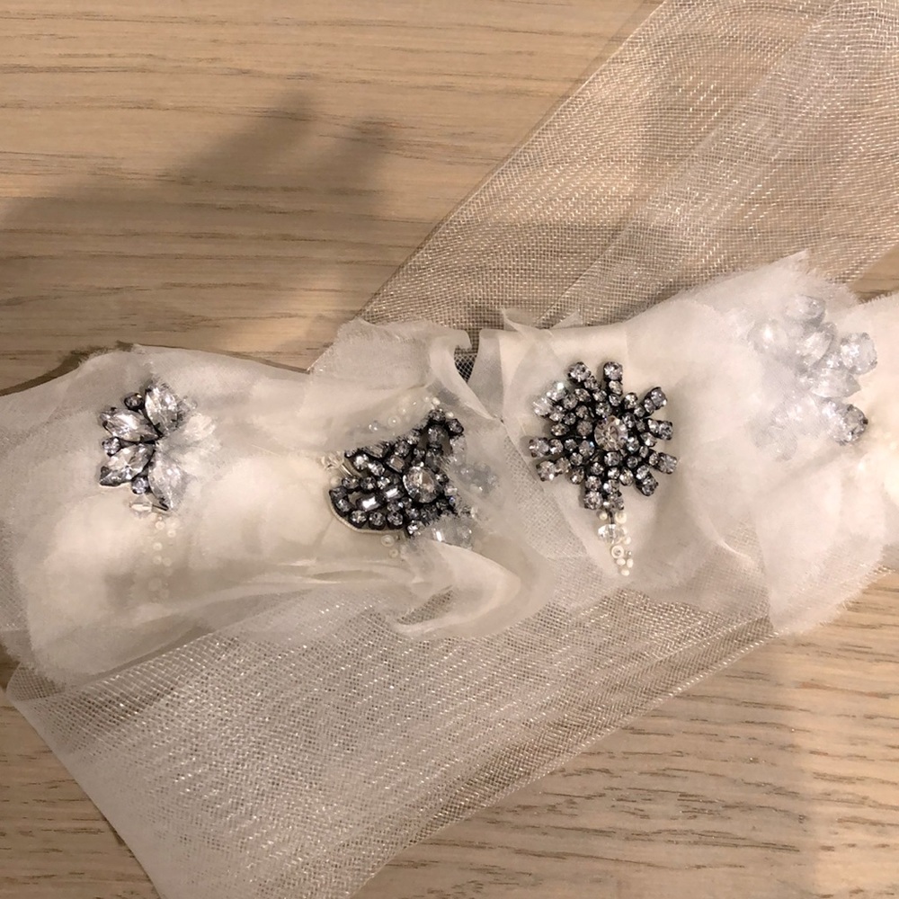 Vera Wang Wedding Dress Belt / Sashe